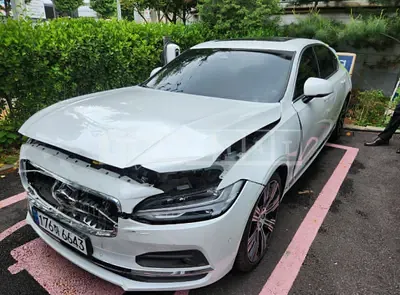 Photo 1 of 21: 2024 Volvo S90B6 AWD — Korean insurance auction