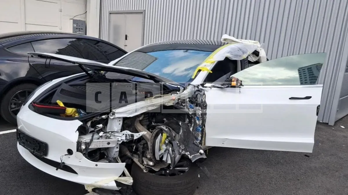 Photo 2 of 9: 2020 Tesla Model 3 Long Range, VIN 5YJ3E1EB8LF731411 — Korean insurance auction