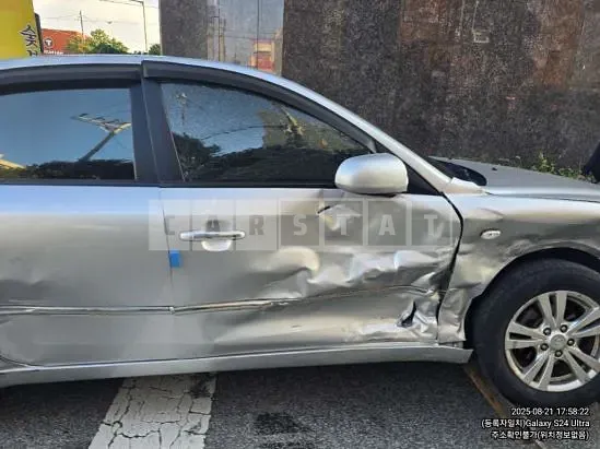 Photo 2 of 18: 2019 Kia K5 — Korean insurance auction