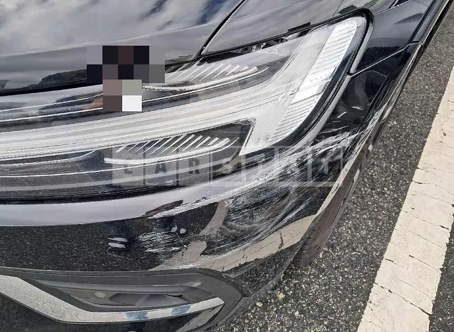 Photo 3 of 3: 2024 Volvo (parts) S60B5 Headlamp — Korean insurance auction