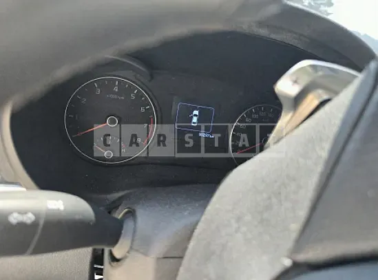 Photo 2 of 6: 2016 Kia K5 — Korean insurance auction