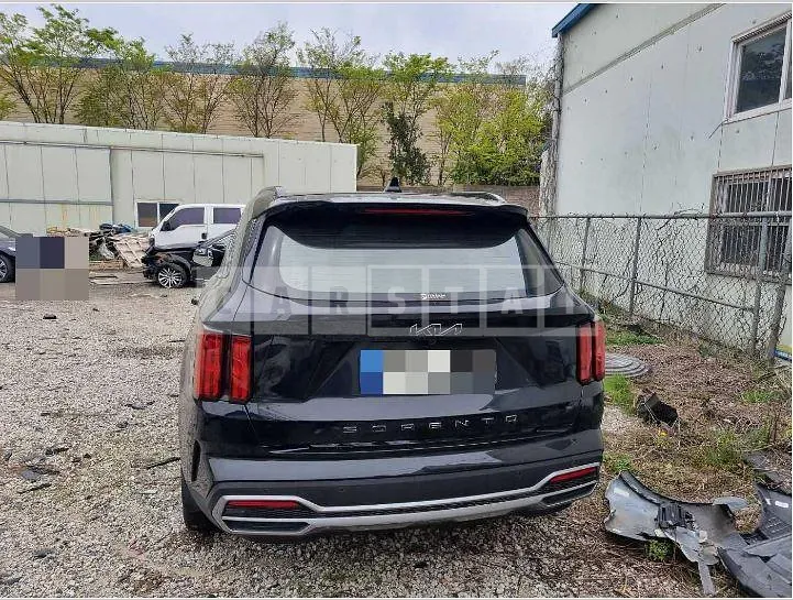 Photo 2 of 16: 2022 Kia Sorento 2.5, VIN KNARJ81FGNA156498 — Korean insurance auction