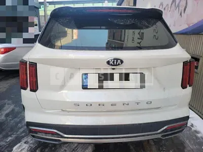 Photo 1 of 30: 2021 Kia Sorento 2.2, VIN KNARL81BGMA094737 — Korean insurance auction