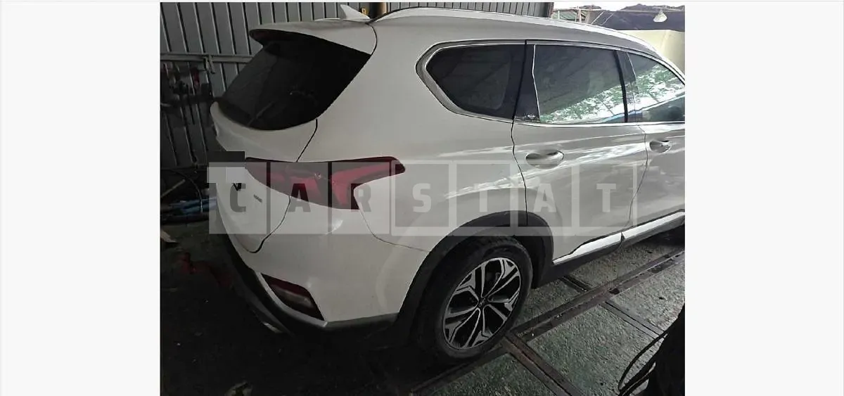 Photo 2 of 15: 2020 Hyundai Santa Fe TM 4WD — Korean insurance auction