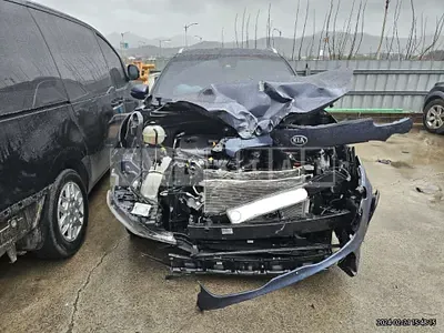 Photo 1 of 45: 2019 Kia Sportage, VIN KNAPP81ABKK643821 — Korean insurance auction