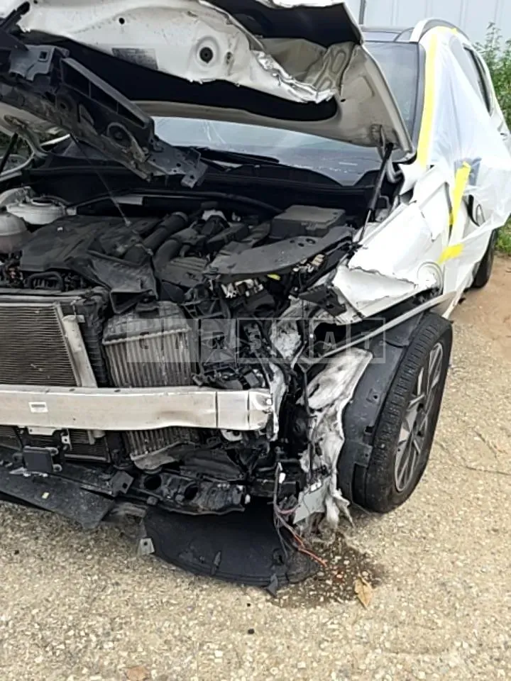 Photo 2 of 36: 2021 Hyundai Santa Fe — Korean insurance auction