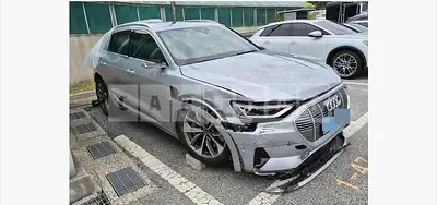 Photo 1 of 20: 2022 Audi e-tron 55 quattro — Korean insurance auction