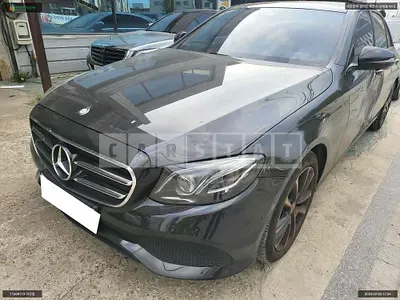 Photo 1 of 15: 2017 Mercedes-Benz E300, VIN WDDZF4JB9HA158121 — Korean insurance auction