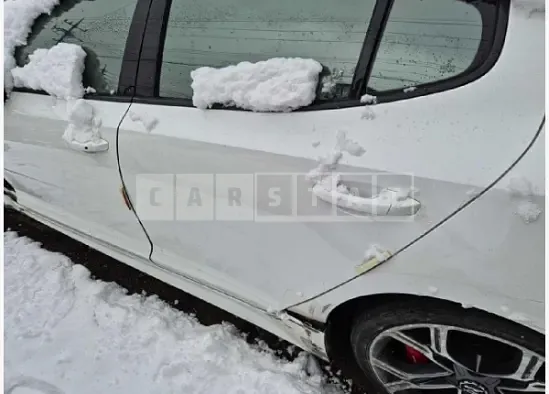 Photo 2 of 17: 2019 Kia Stinger — Korean insurance auction