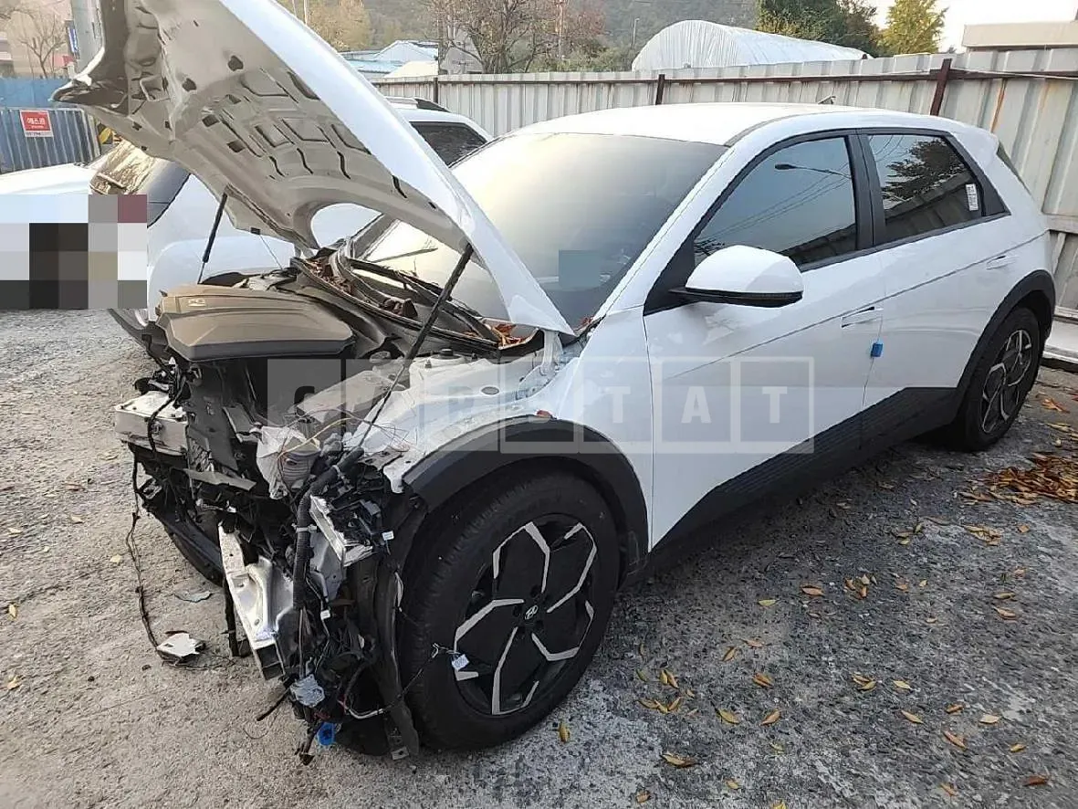 Photo 2 of 22: 2021 Hyundai IONIQ 5 Electric, VIN KMHKL81AFNU046888 — Korean insurance auction