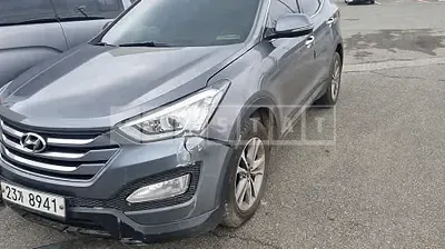 Photo 1 of 14: 2015 Hyundai Santa Fe, VIN KMHSU81UBFU377206 — Korean insurance auction