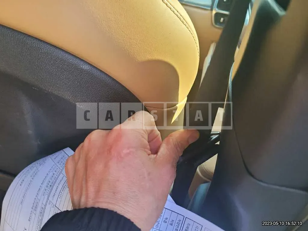 Photo 2 of 29: 2022 Kia Sorento, VIN KNARM81GBNA079727 — Korean insurance auction