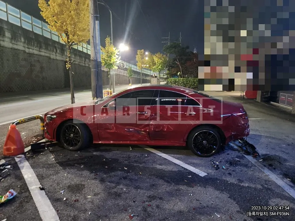 Photo 2 of 31: 2023 Mercedes-Benz CLA250 4Matic, VIN W1K5J4HB4PN394072 — Korean insurance auction
