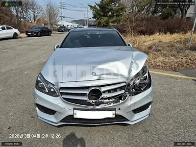 Photo 1 of 30: 2015 Mercedes-Benz E350 BlueTec 4Matic, VIN WDDHF9EB3GB206398 — Korean insurance auction