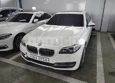 Photo 1 of 18: 2015 BMW 520d, VIN WBA5E5105FG058153 — Korean insurance auction