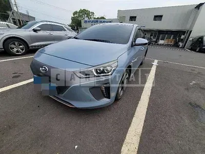 Photo 1 of 54: 2018 Hyundai IONIQ Electric Car, VIN KMHC051HFJU026284 — Korean insurance auction