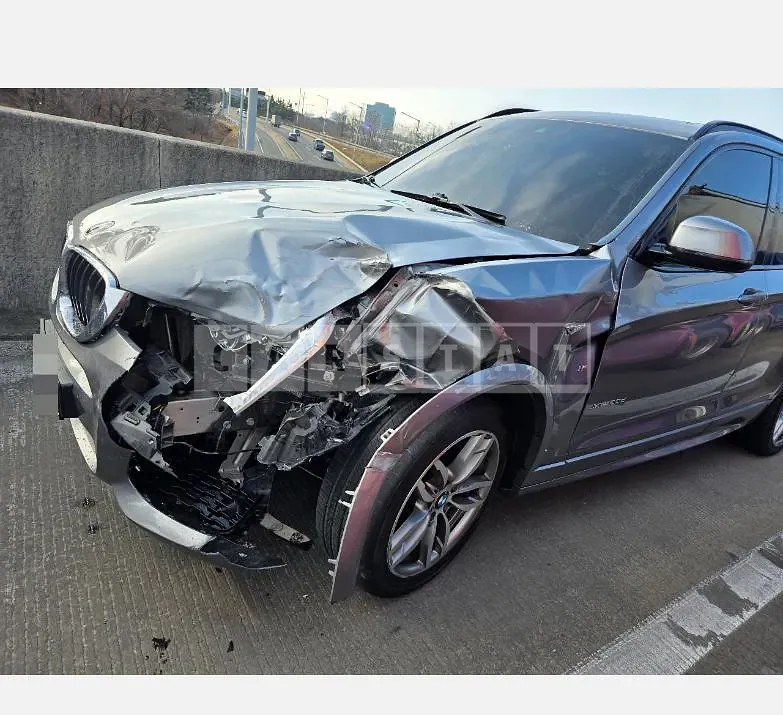 Photo 2 of 6: 2017 BMW X3 xDrive20d — Korean insurance auction