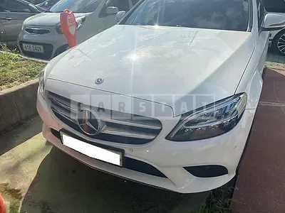 Photo 1 of 12: 2018 Mercedes-Benz C220 d, VIN WDDWF1EBXKR428915 — Korean insurance auction
