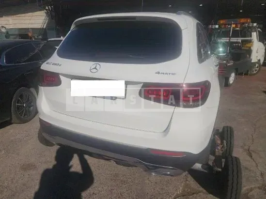 Photo 2 of 23: 2022 Mercedes-Benz GLC220d 4Matic, VIN W1N0G1FBXNG076200 — Korean insurance auction
