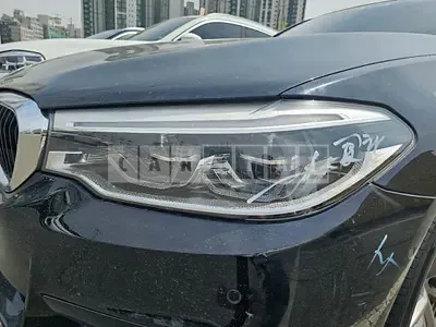 2018 (Parts) BMW 520d xDrive headlamp