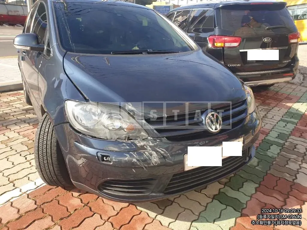 Photo 2 of 8: 2018 Volkswagen Golf — Korean insurance auction