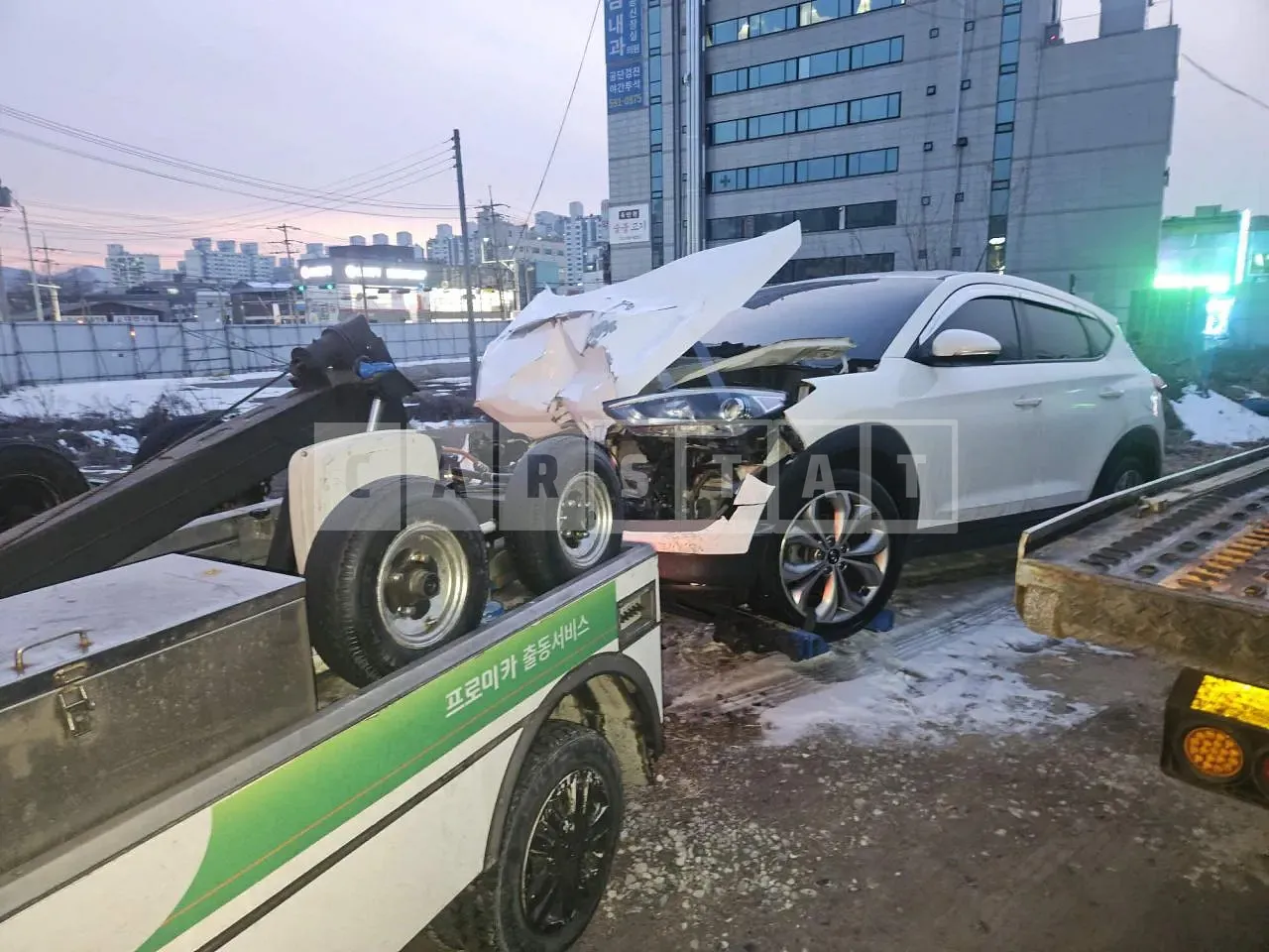 Photo 2 of 15: 2015 Hyundai Tucson, VIN KMHJ281ABGU119504 — Korean insurance auction