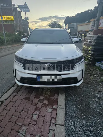 Photo 1 of 8: 2021 Kia Sorento 2.2 — Korean insurance auction