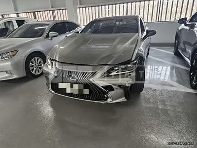 Photo 1 of 19: 2020 Lexus Ng Es 300h — Korean insurance auction