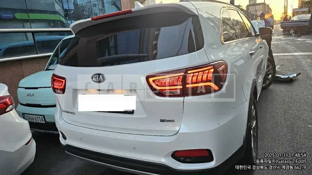 Photo 2 of 7: 2019 Kia Sorento — Korean insurance auction