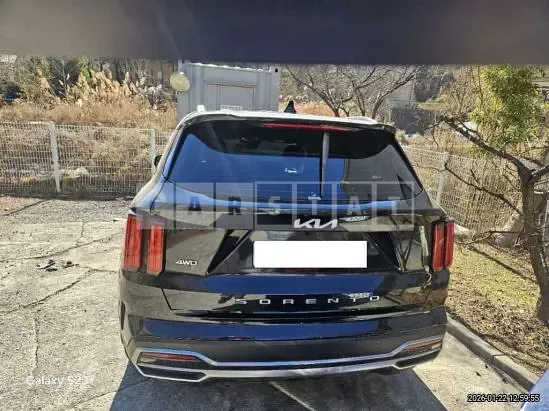 Photo 2 of 10: 2022 Kia Sorento — Korean insurance auction