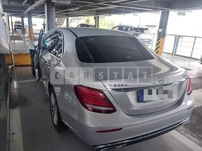 Photo 1 of 12: 2019 Mercedes-Benz E220 d 4Matic — Korean insurance auction