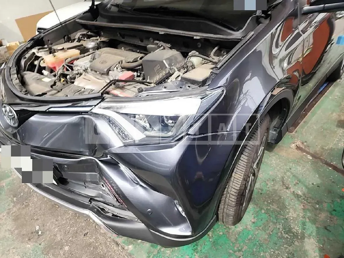 Photo 2 of 67: 2018 Toyota Lave 4 2WD, VIN JTMYFREVXJD127262 — Korean insurance auction