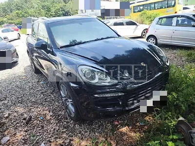 Photo 1 of 15: 2014 Porsche Cayenne S Diesel — Korean insurance auction