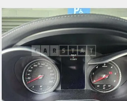 Photo 2 of 10: 2017 Mercedes-Benz GLC220 d 4Matic Coupe — Korean insurance auction
