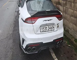 Photo 2 of 32: 2021 Kia Stinger — Korean insurance auction