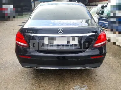 Photo 1 of 15: 2017 Mercedes-Benz E350 d, VIN WDDZF3DB1HA208614 — Korean insurance auction