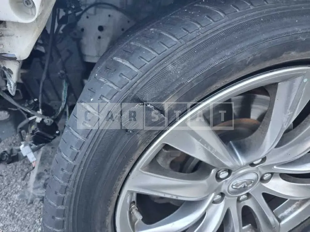 Photo 2 of 42: 2016 Infiniti Q70 3.7 — Korean insurance auction