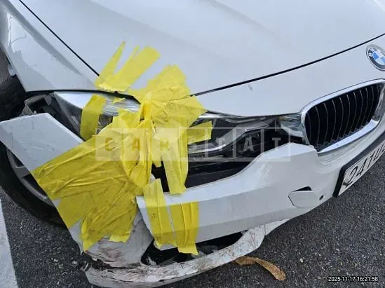 Photo 2 of 8: 2018 BMW 320d, VIN WBA8C5109JA075388 — Korean insurance auction