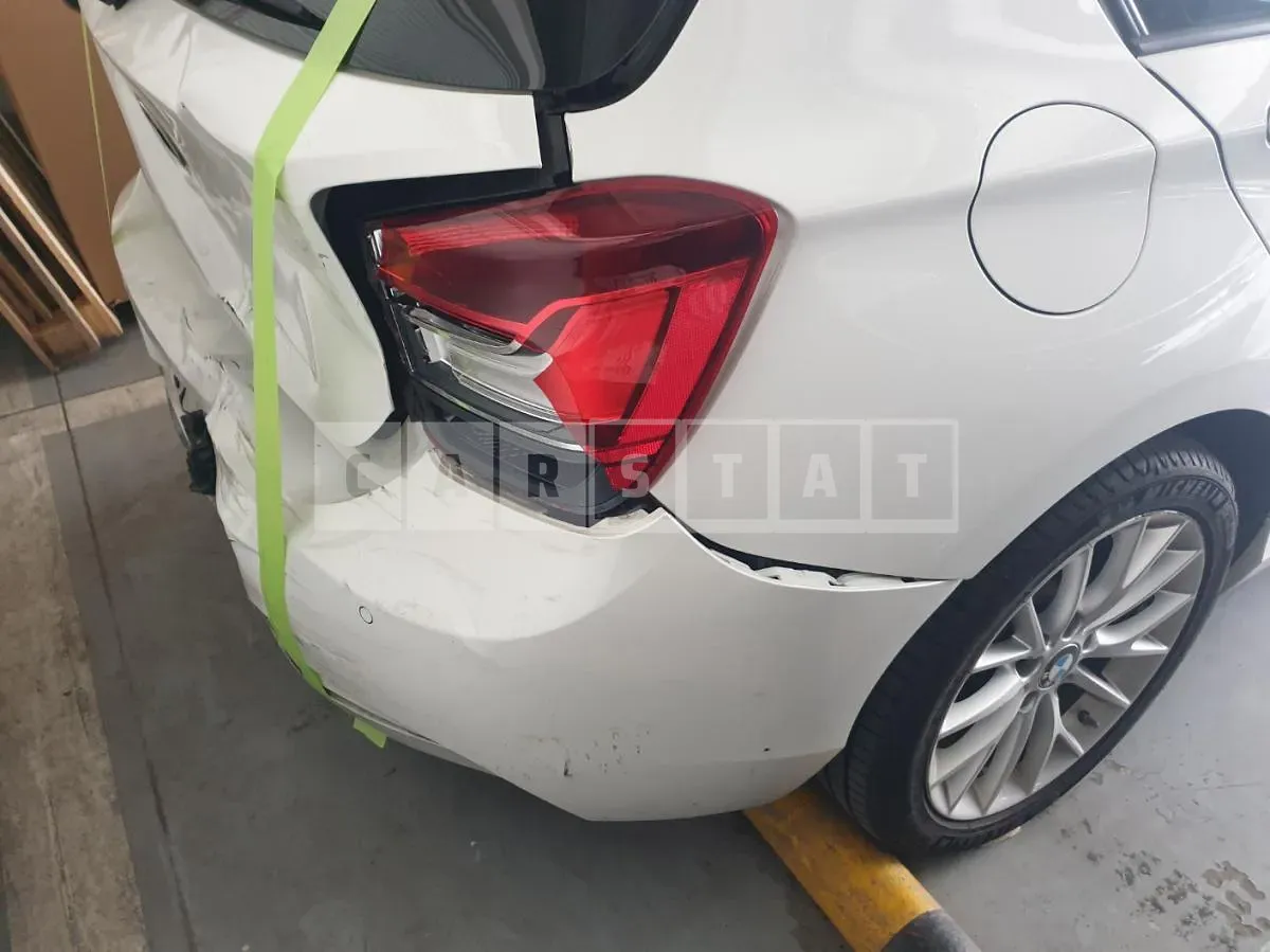 Photo 2 of 7: 2015 BMW 118d — Korean insurance auction