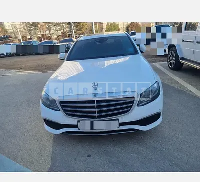 Photo 1 of 26: 2018 Mercedes-Benz E220 d — Korean insurance auction