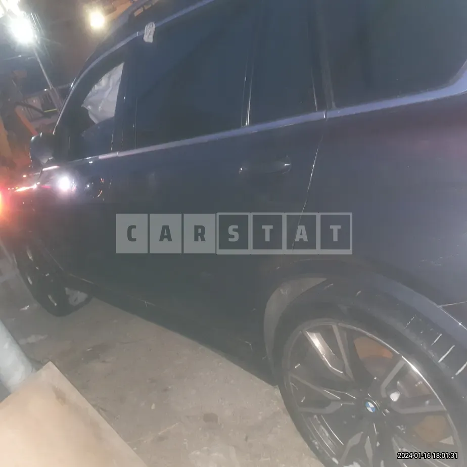 Photo 2 of 27: 2020 BMW X7 M50d, VIN WBACW0107L9C49972 — Korean insurance auction