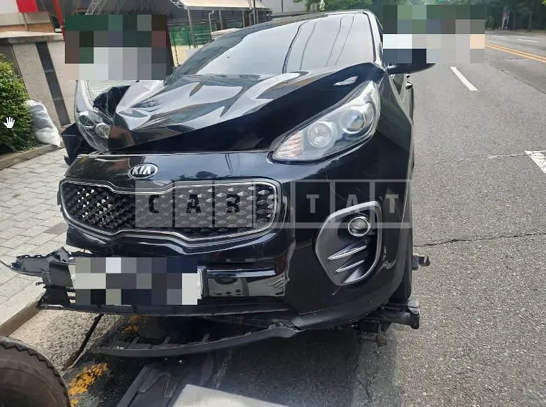 Photo 2 of 7: 2016 Kia Sportage — Korean insurance auction