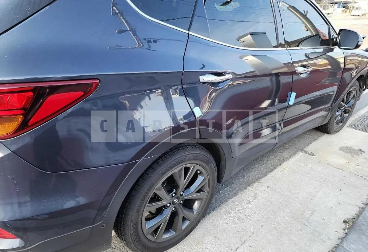 Photo 2 of 17: 2015 Hyundai Santa Fe 2.0 — Korean insurance auction