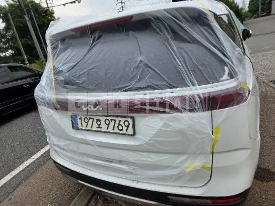 Photo 2 of 35: 2022 Kia Carnival — Korean insurance auction