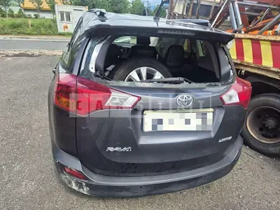 Photo 1 of 12: 2015 Toyota Lave 4 2WD — Korean insurance auction