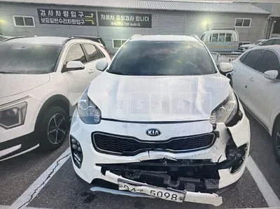 Photo 1 of 5: 2018 Kia Sportage, VIN KNAP781ABJK372885 — Korean insurance auction