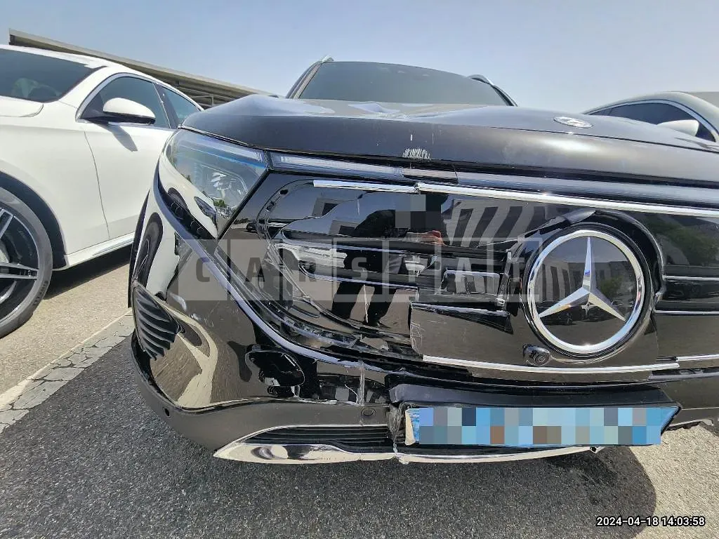 Photo 2 of 56: 2023 Mercedes-Benz EQB300 4Matic — Korean insurance auction