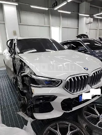 Photo 2 of 31: 2022 BMW X6 xDrive 40i, VIN WBACY6102N9M33391 — Korean insurance auction