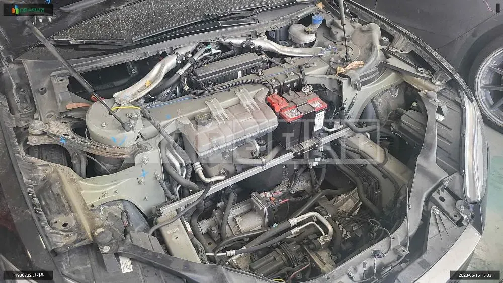 Photo 2 of 11: 2018 Tesla Model S 75d, VIN 5YJSA1E22JF287026 — Korean insurance auction