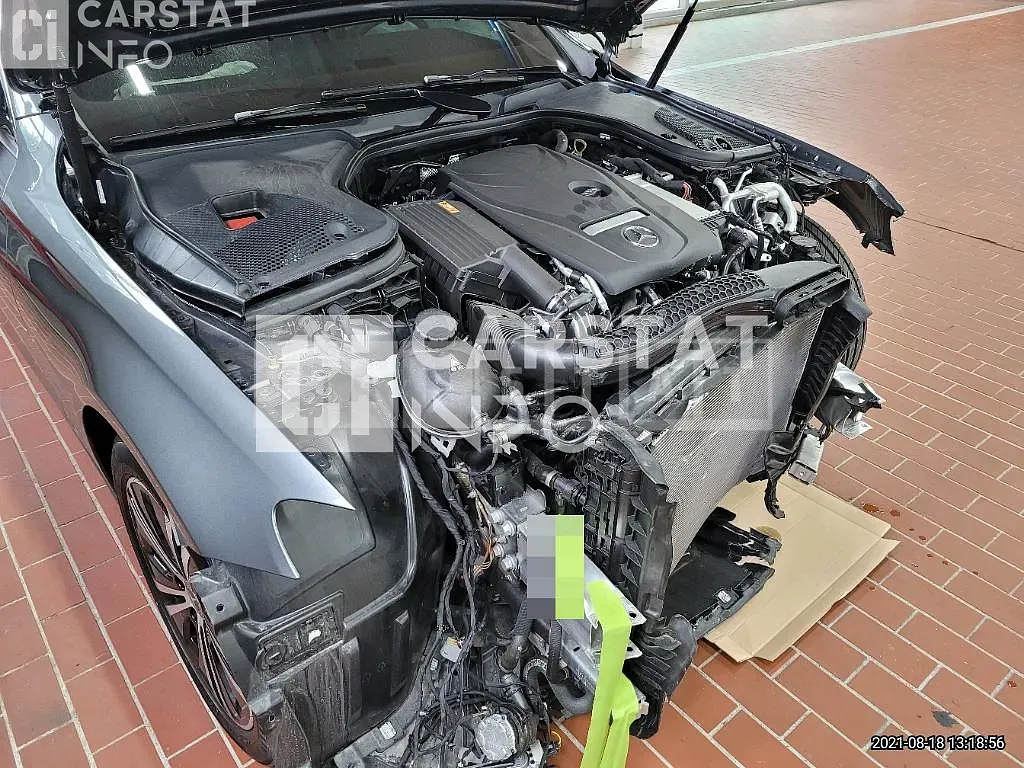 Photo 2 of 15: 2020 Mercedes-Benz E250, VIN W1KZF4FB9MA908149 — Korean insurance auction